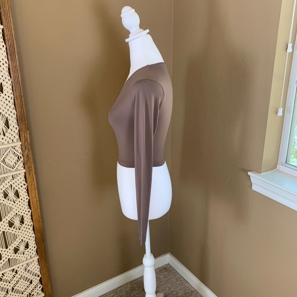 Zara Size Small Muted Brown Taupe Crop Top - Excellent Used Condition! - Picture 2 of 10